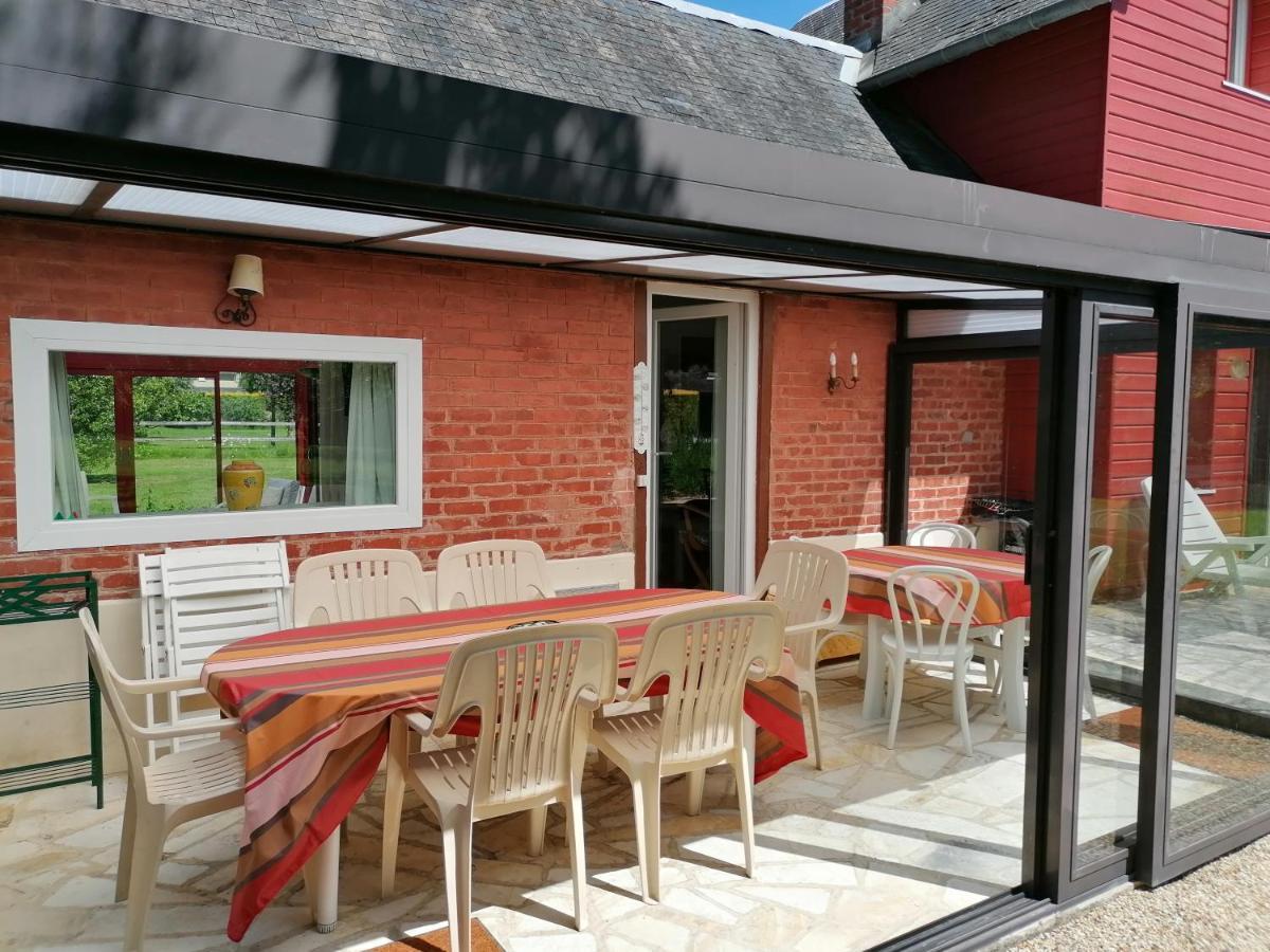 Maison De Campagne Lumineuse Spacieuse Dans Impasse Au Calme A Proximite D'Un Chateau Deux Verandas Grand Jardin Cabane Pour Velos, Pres Port En Bessin Et Bayeux, Proche Plages Du Debarquement Commes Kültér fotó