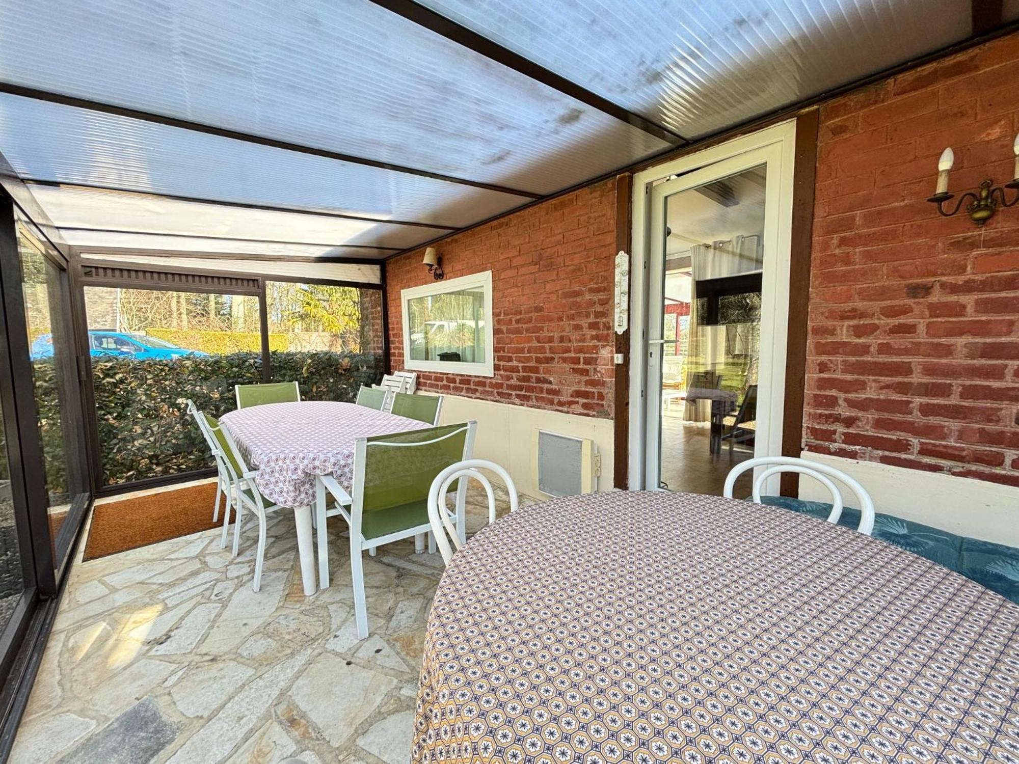 Maison De Campagne Lumineuse Spacieuse Dans Impasse Au Calme A Proximite D'Un Chateau Deux Verandas Grand Jardin Cabane Pour Velos, Pres Port En Bessin Et Bayeux, Proche Plages Du Debarquement Commes Kültér fotó