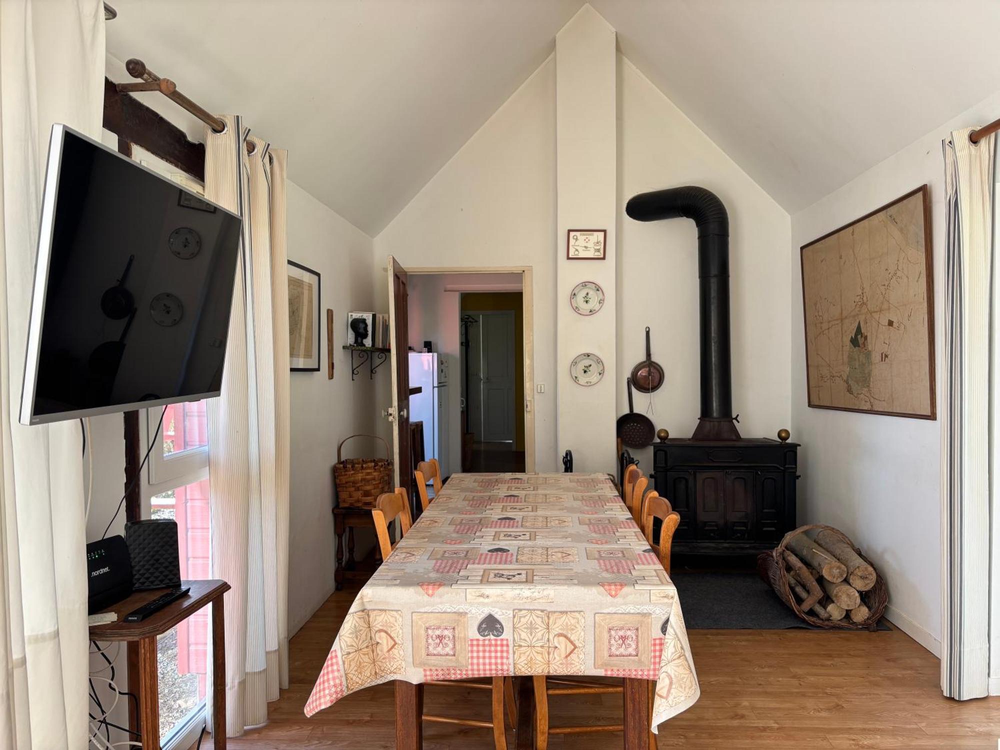 Maison De Campagne Lumineuse Spacieuse Dans Impasse Au Calme A Proximite D'Un Chateau Deux Verandas Grand Jardin Cabane Pour Velos, Pres Port En Bessin Et Bayeux, Proche Plages Du Debarquement Commes Kültér fotó